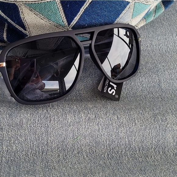 Retro Celebrity Style Flat Top Key Hole Aviator Su - Picture 2 of 8